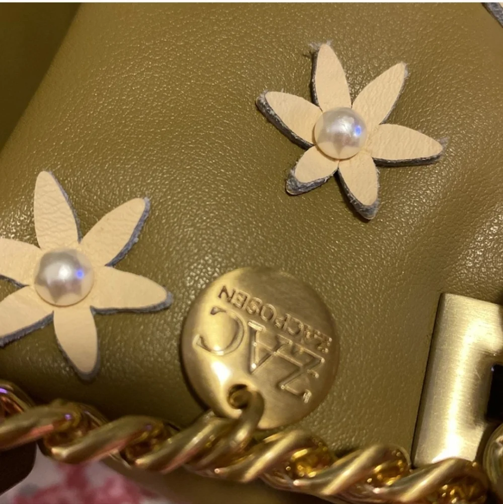 Zac Posen Mustard Yellow Leather Crossbody with White Floral Appliqué - Picture 11 of 14